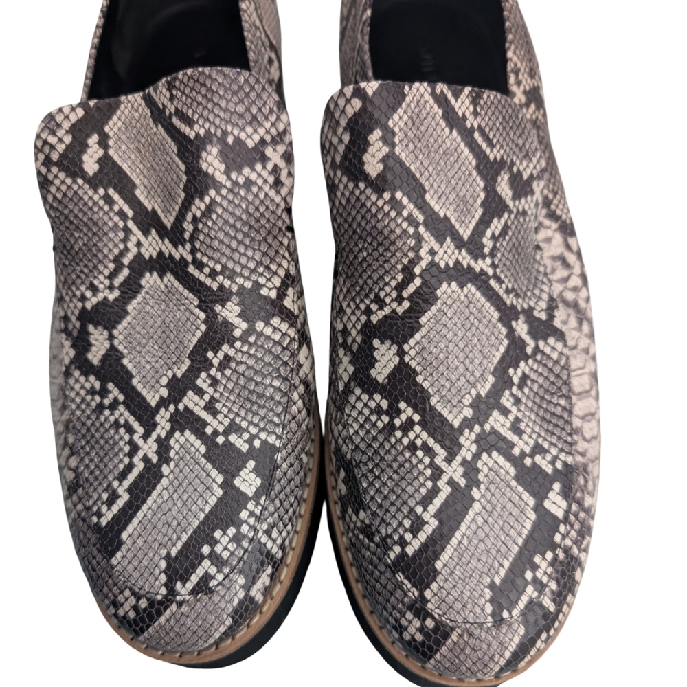 VINCE Zeta Snake Print Platform Loafers Size 9.5 - Like NEW! - Picture 3 of 10